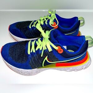 Nike React Infinity Run Flyknit 2 Style CZ3602-400 Size 8